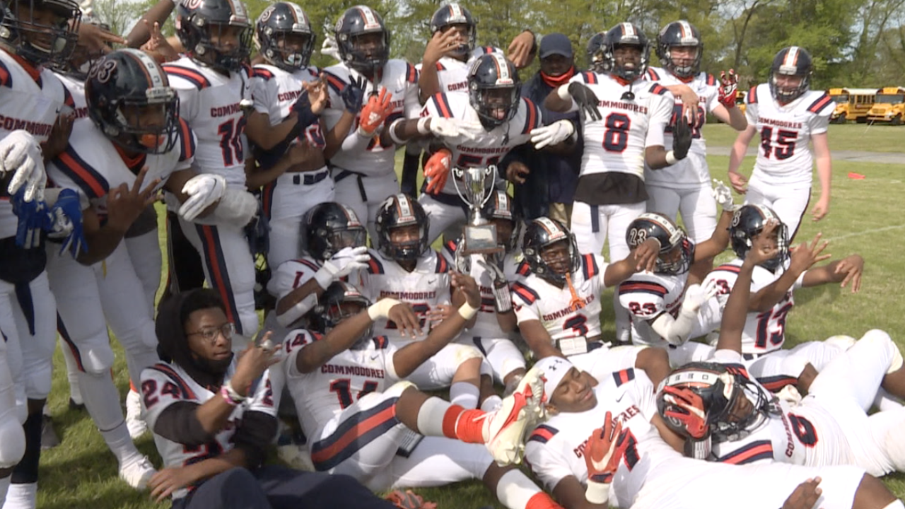 Maury football wins third straight region title